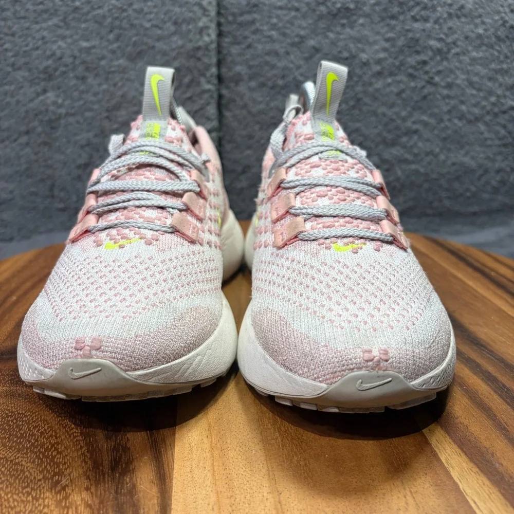 Nike react escape